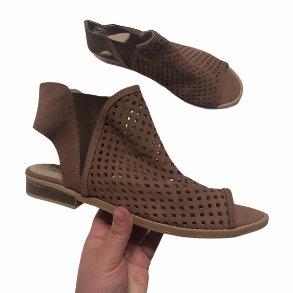 Musse & Cloud Shoes - NWT Musse & Cloud Nicky Sandals